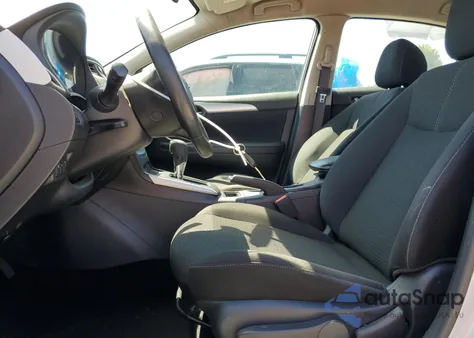 2018 Nissan Sentra S z USA, uszkodzony, nr VIN 3N1AB7AP5JY253067